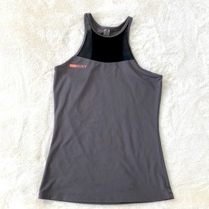 Roxy, size, small adult, grey